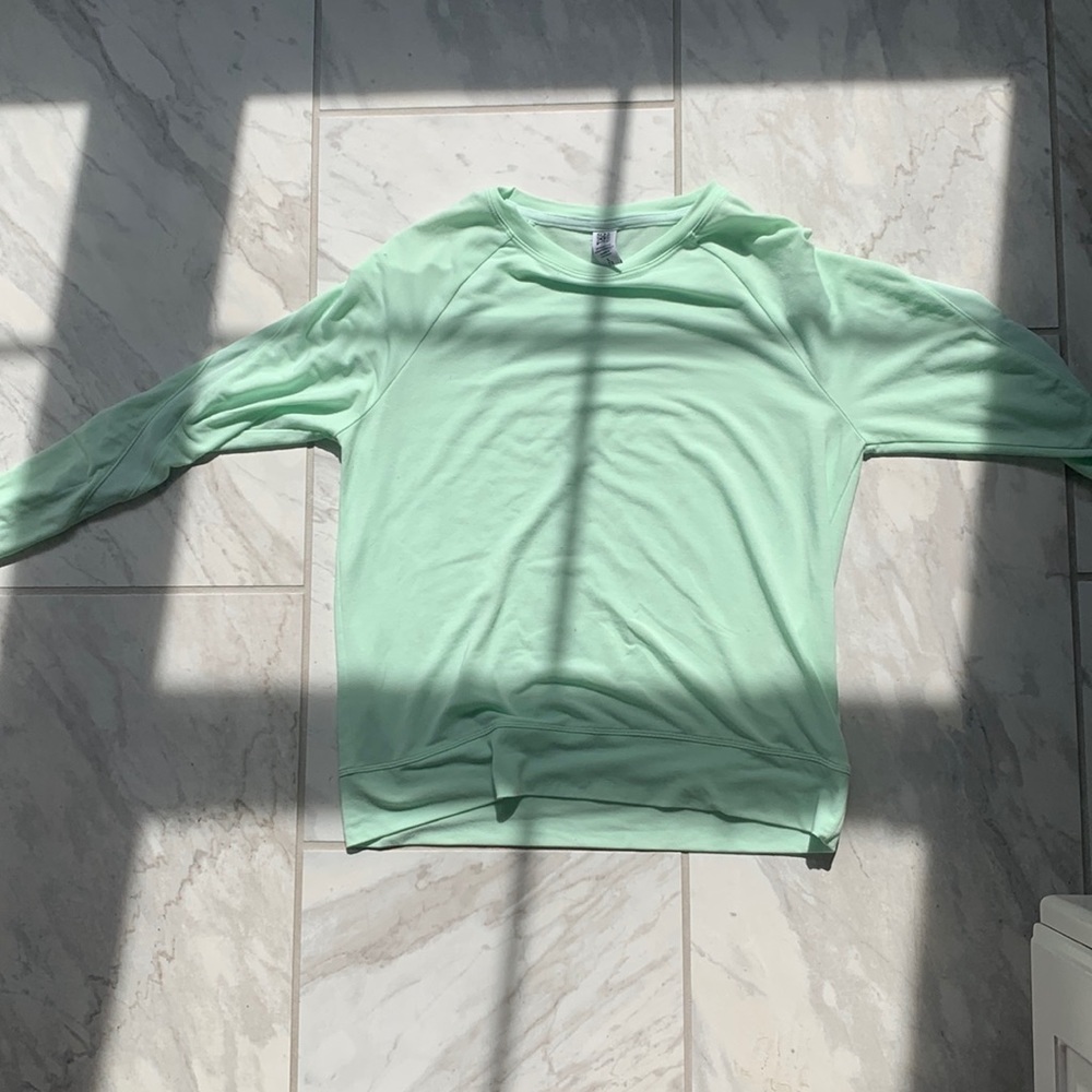 Sheer creamy mint green athleta girl size 12 long sleeve shirt